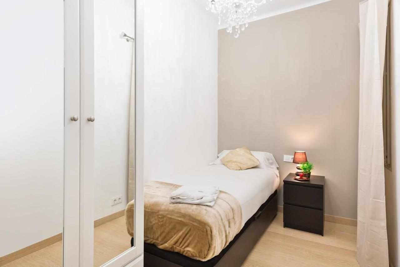 Apartment Eduardo バルセロナ エクステリア 写真